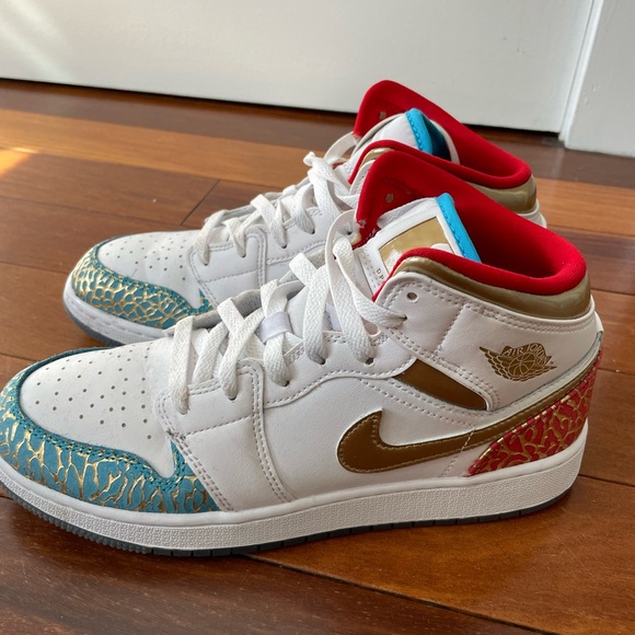Nike Air Jordan - Picture 1 of 4